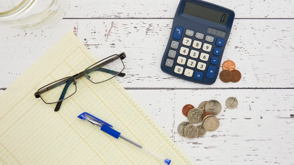 Geld und Ersparnisse